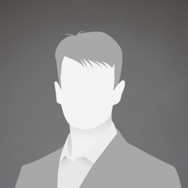 Obrazek przedstawiający avatar mężczyzny w garniturze, symbolizujący wizerunek doradcy klienta CERES Domu Inwestycyjnego.